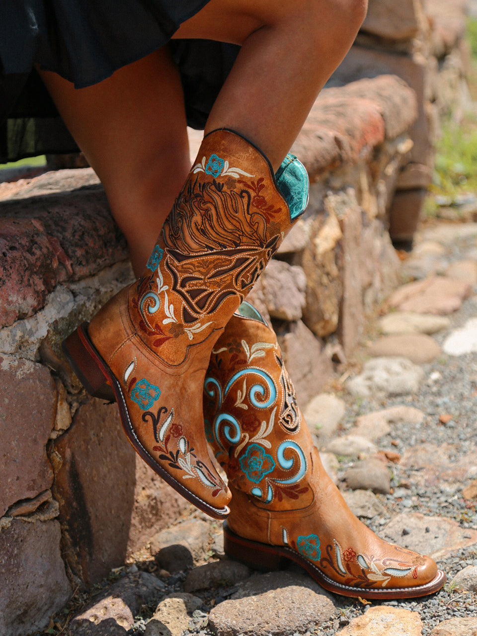 WOMENS MULTICOLOR IRIDESCENT HORSE INLAY AND EMBROIDERY SQUARE TOE SAND COWBOY BOOT-A4266-1