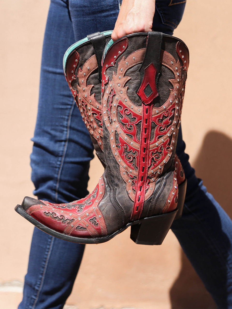 WOMENS_RED_OVERLAY_EMBROIDERY_AND_CRYSTALS_BLACK_SNIP_TOE_COWBOY_BOOT-C3942-1