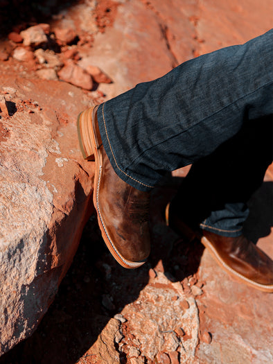 A4264 - MEN'S EMBROIDERY MOKA SQUARE TOE COWBOY BOOT – Corral Boot