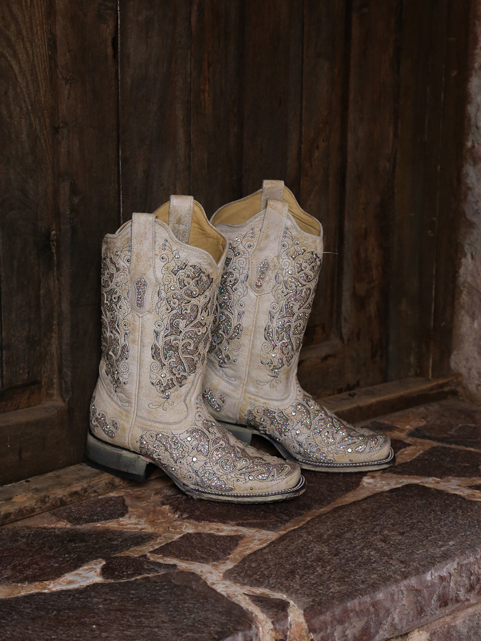 WOMENS WHITE GLITTERED INLAY AND CRYSTALS SQUARE TOE WEDDING COWBOY BOOT-a3397