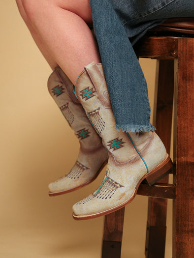 Z5219 - WOMEN'S WOVEN EAGLE EMBROIDERY SQUARE TOE COWBOY BOOT