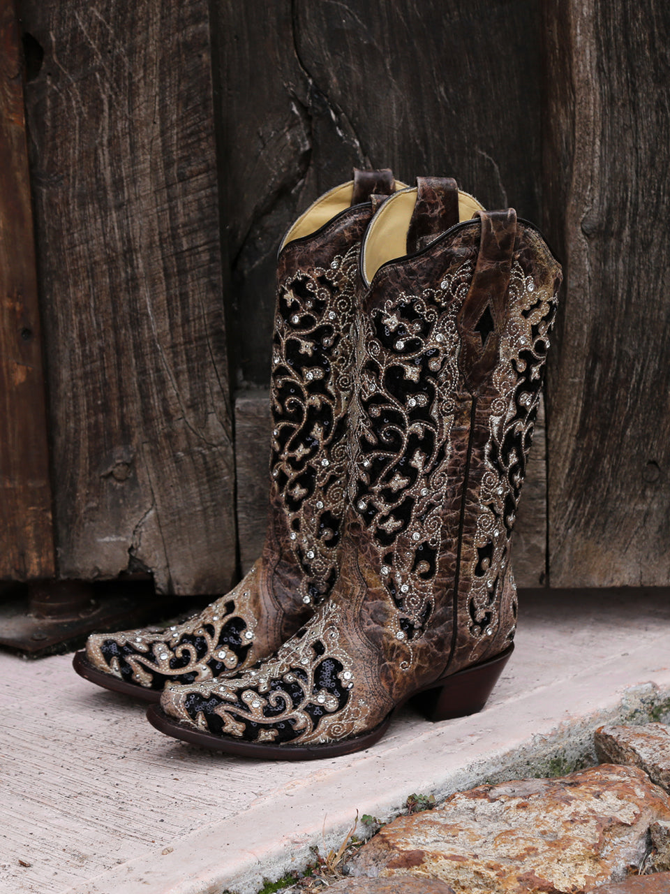 A3569 - WOMEN'S BLACK GLITTER INLAY FLORAL OVERLAY WITH CRYSTALS AND STUDS SNIP TOE BROWN COWBOY BOOT